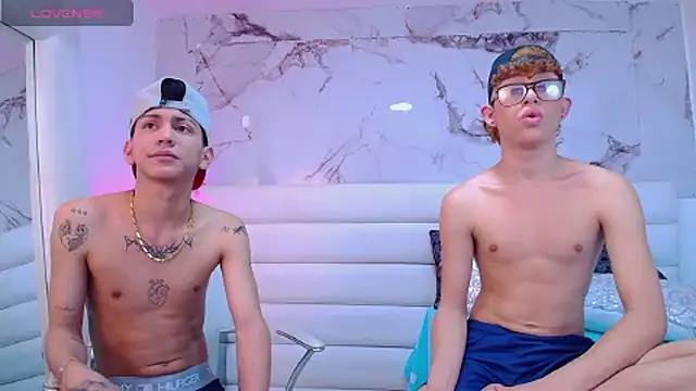 Marcus_and_Tony Show Webcam