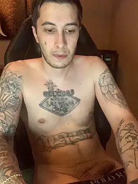 BWCJoshBanks97のライブXXXチャット