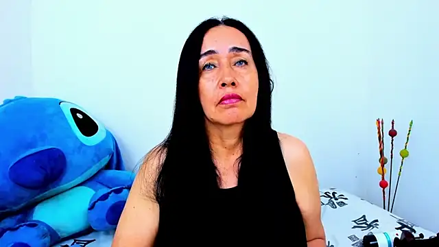 HorniestMilf's Live XXX Chat