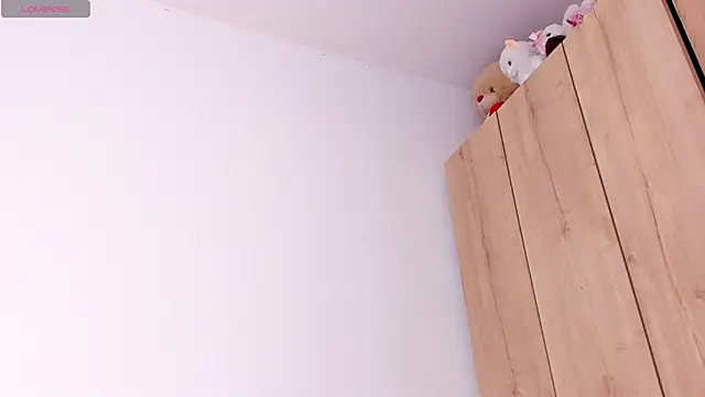 Czat XXX na żywo – Alee23__