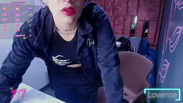 Kiara_Fox__'s Live XXX Chat
