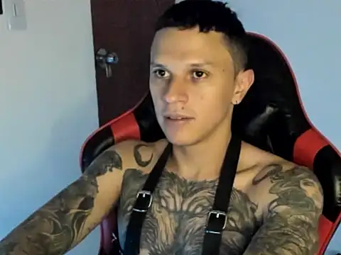 Živý XXX chat Masterdave7