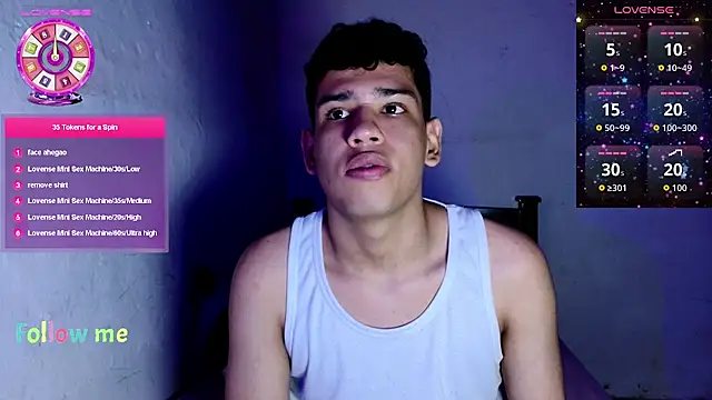 Santiago_Foxx's Webcam Show