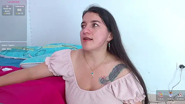 Emelyross_ 라이브 XXX 채팅