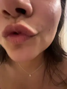EmmyBullockk's Webcam Show