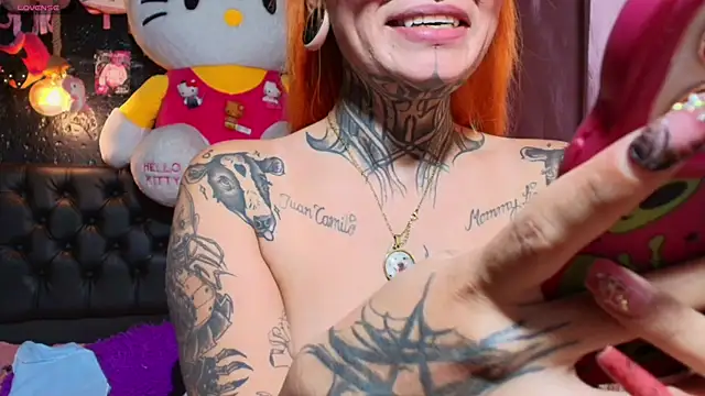 MelodyPrive's Live XXX Chat