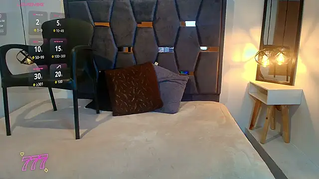 Živý XXX chat Keyla_Brunette_