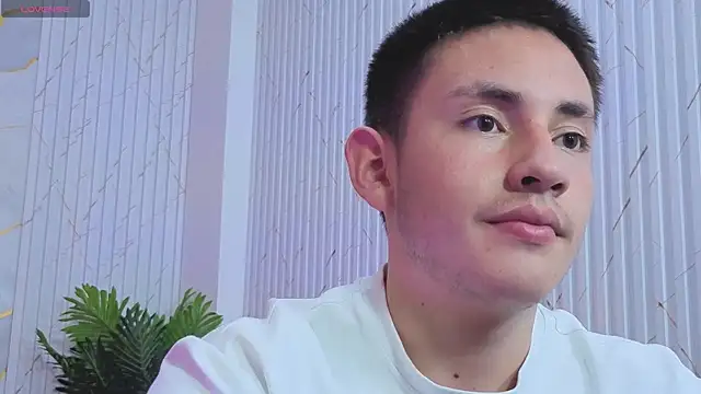 Andres_Tay Pertunjukan Webcam