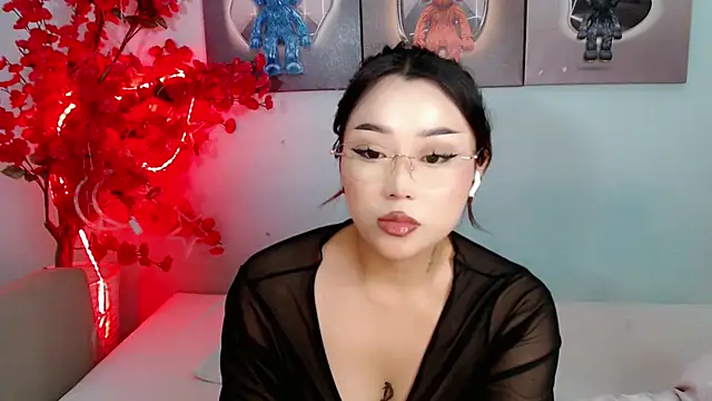 ichibenn Live XXX chat