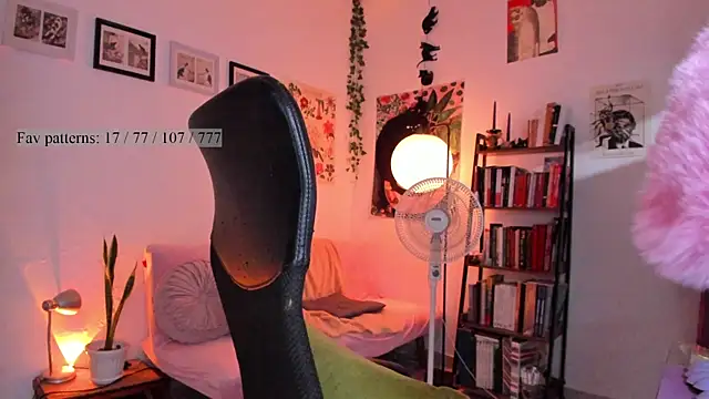 _Insomnia__ Live XXX-Chat