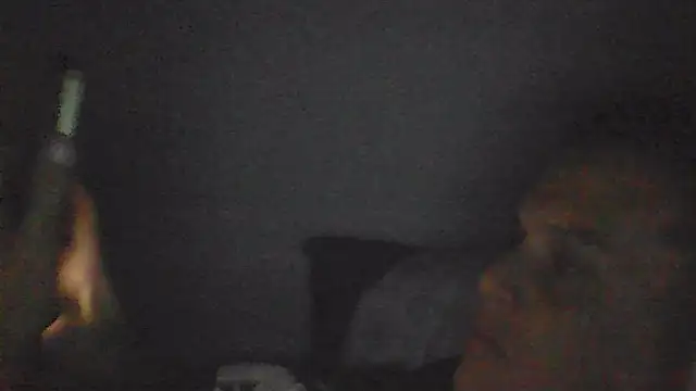 Živý XXX chat sarahkat86