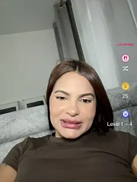 Chat XXX en directo de Irina_Velvett