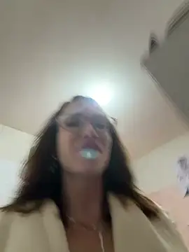 Chat +18 de Irresistible24 ao vivo