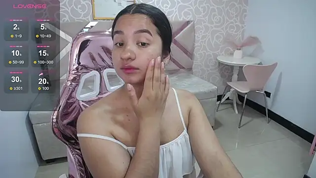 Irina_evans_s1 লাইভ XXX চ্যাট