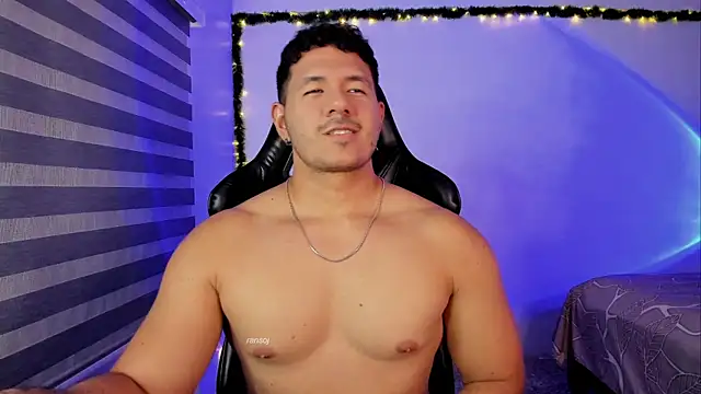 ransoj Live XXX Chat