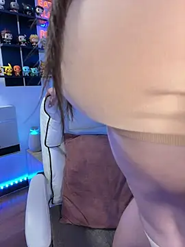 Chat +18 de Sharon_07 ao vivo