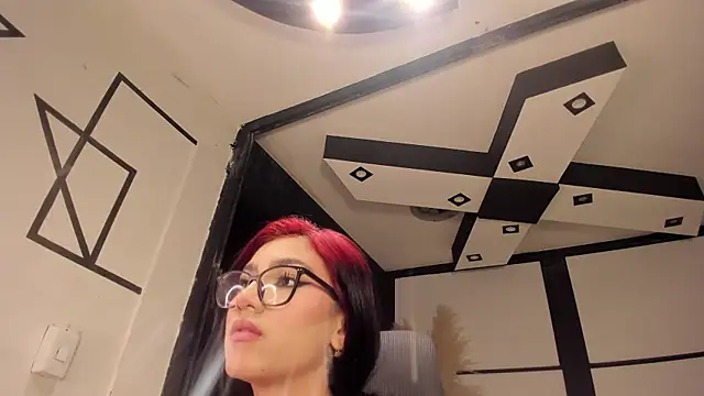 Nezukoo_1 Webcam show