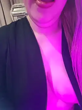 Doodqueen élő XXX-chatje