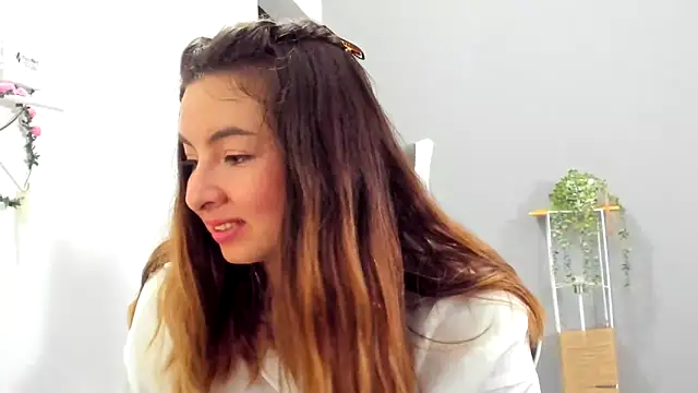 Živý XXX chat __Emma__11__Lecat_