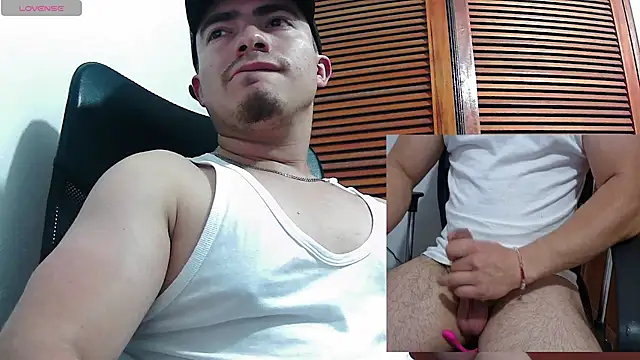 Онлайн чат XXX TouchDaddy4