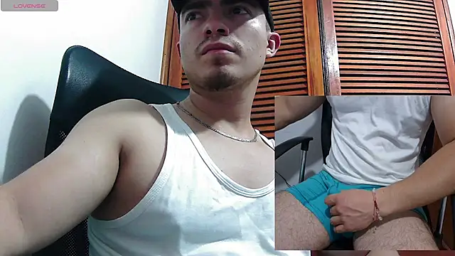 TouchDaddy4: διαδικτυακό σόου στην κάμερα