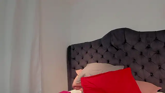 two_milkyway Live XXX Chat