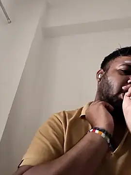 Show modela vinay_smalldick na web-kameri