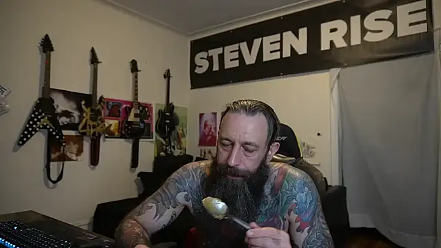 Show Webcam de StevenRiseNYC