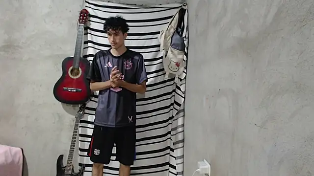 Johnny_cagee_ 网络视讯表演