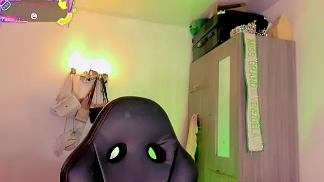 naomy__xx's Webcam Show