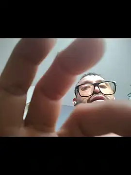 Mrdick78 Show in webcam