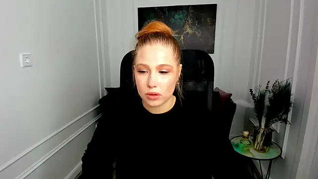 SweetDaylight webcam show
