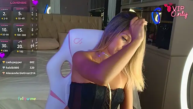 Stacy_Tyler 실시간 채팅방