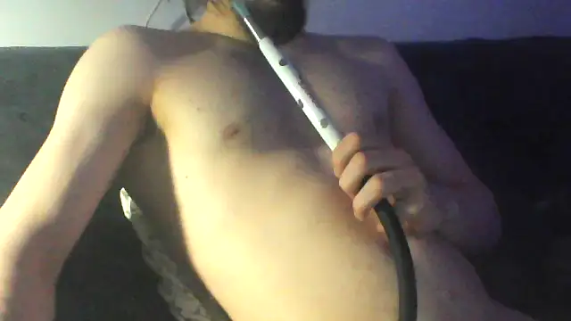 Show modela KaelNox na web-kameri