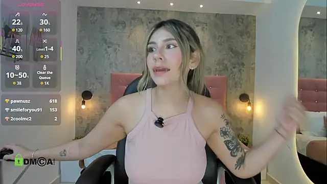 RomaBellanova's Live XXX Chat