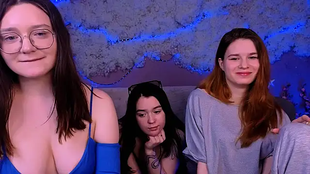 monica_xcx – Kamerová šou