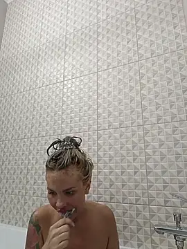 Sembang XXX Secara Langsung Lika8234