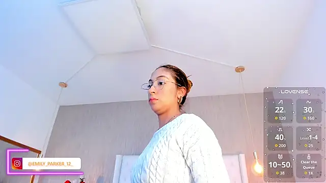 emily_parkerr's Live XXX Chat