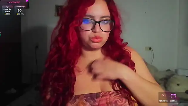 EstefyFantasy's Live XXX Chat