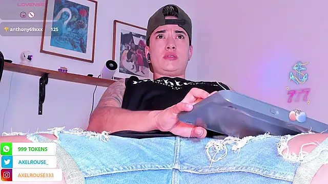 AxelRouse3's Live XXX Chat