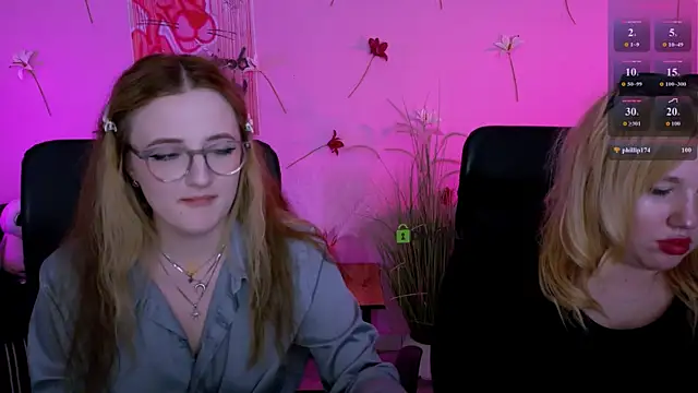Chatroom XXX en direct de luna_berryy