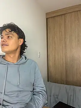 AndresXXXSHOWS Live XXX-Chat