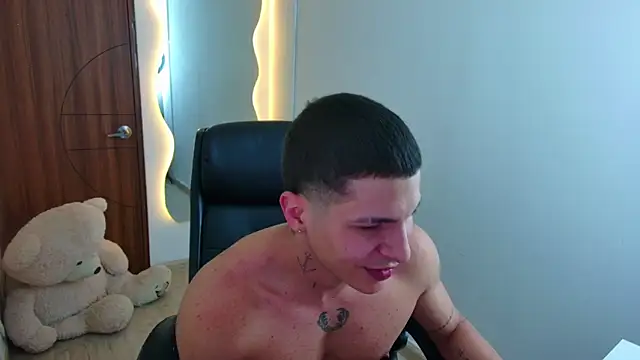 harrisoncuper's Webcam Show