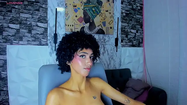 Chat XXX ao vivo de Queen_Cuarxxo