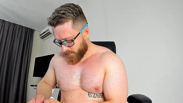 Findom_guy webcam show