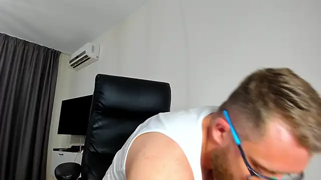 Вебкам-шоу Findom_guy