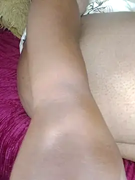 sharjana Adlı Modelin Canlı XXX Sohbeti