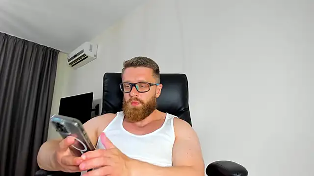 عرض كام Findom_guy