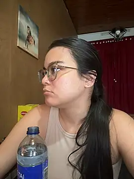CamilaSofiia – Live XXX-chat