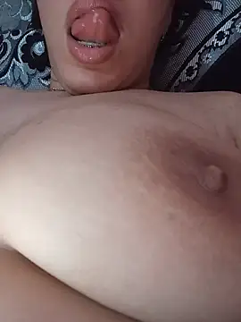 kamilia_sexyy Adlı Modelin Web Kamerası Şovu